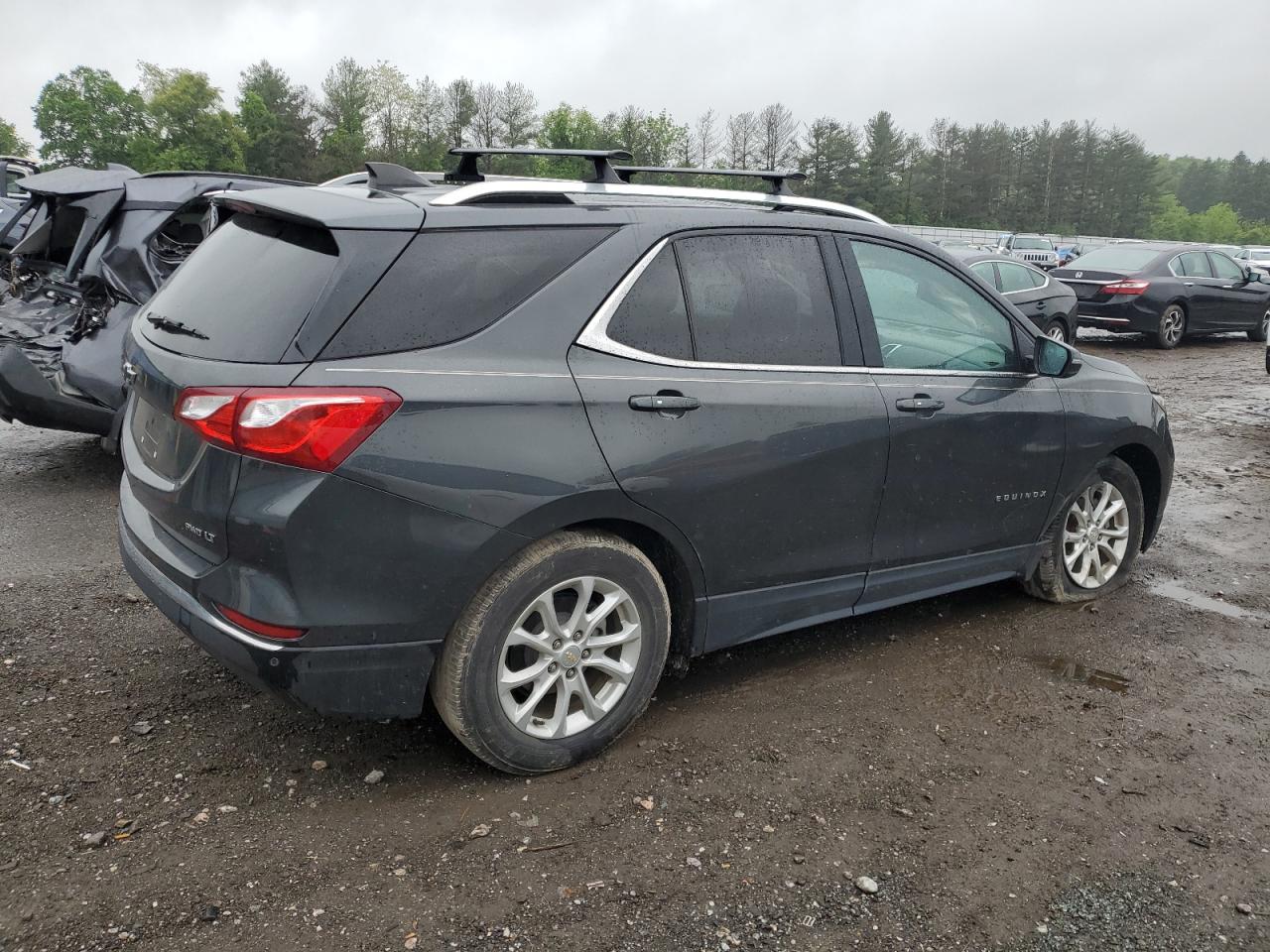 2GNAXSEV8J6138224 2018 Chevrolet Equinox Lt