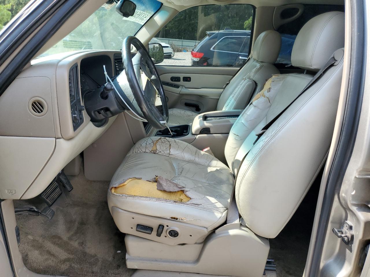 1GNEC13ZX3R193679 2003 Chevrolet Tahoe C1500