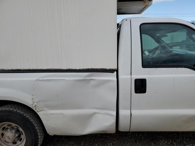 2004 Ford F250 Super Duty VIN: 1FTNF20L24EB19803 Lot: 53900474