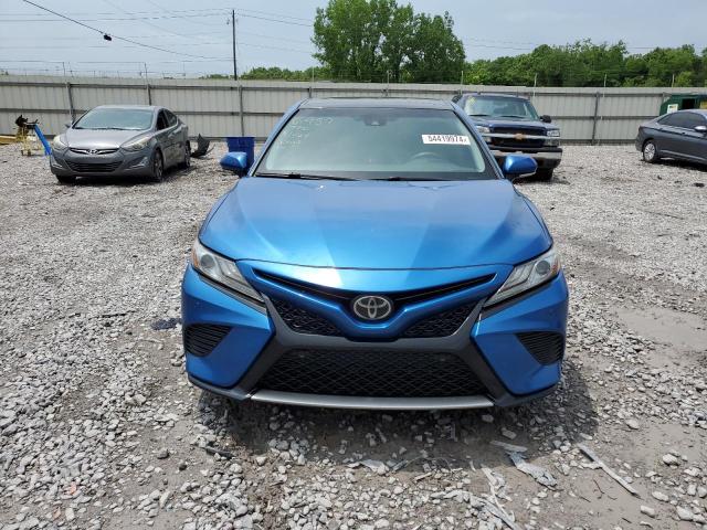 VIN 4T1B61HK2JU076957 2018 Toyota Camry, Xse no.5