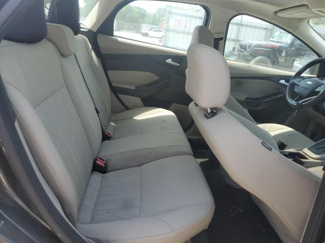 2016 Ford Focus Se VIN: 1FADP3K27GL250492 Lot: 56161004