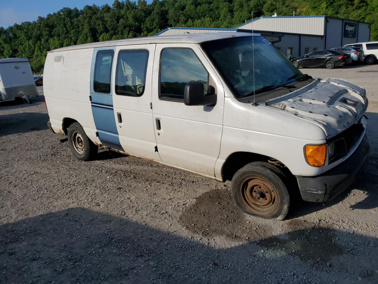 1FTRE14273HB80075 2003 Ford Econoline E150 Van