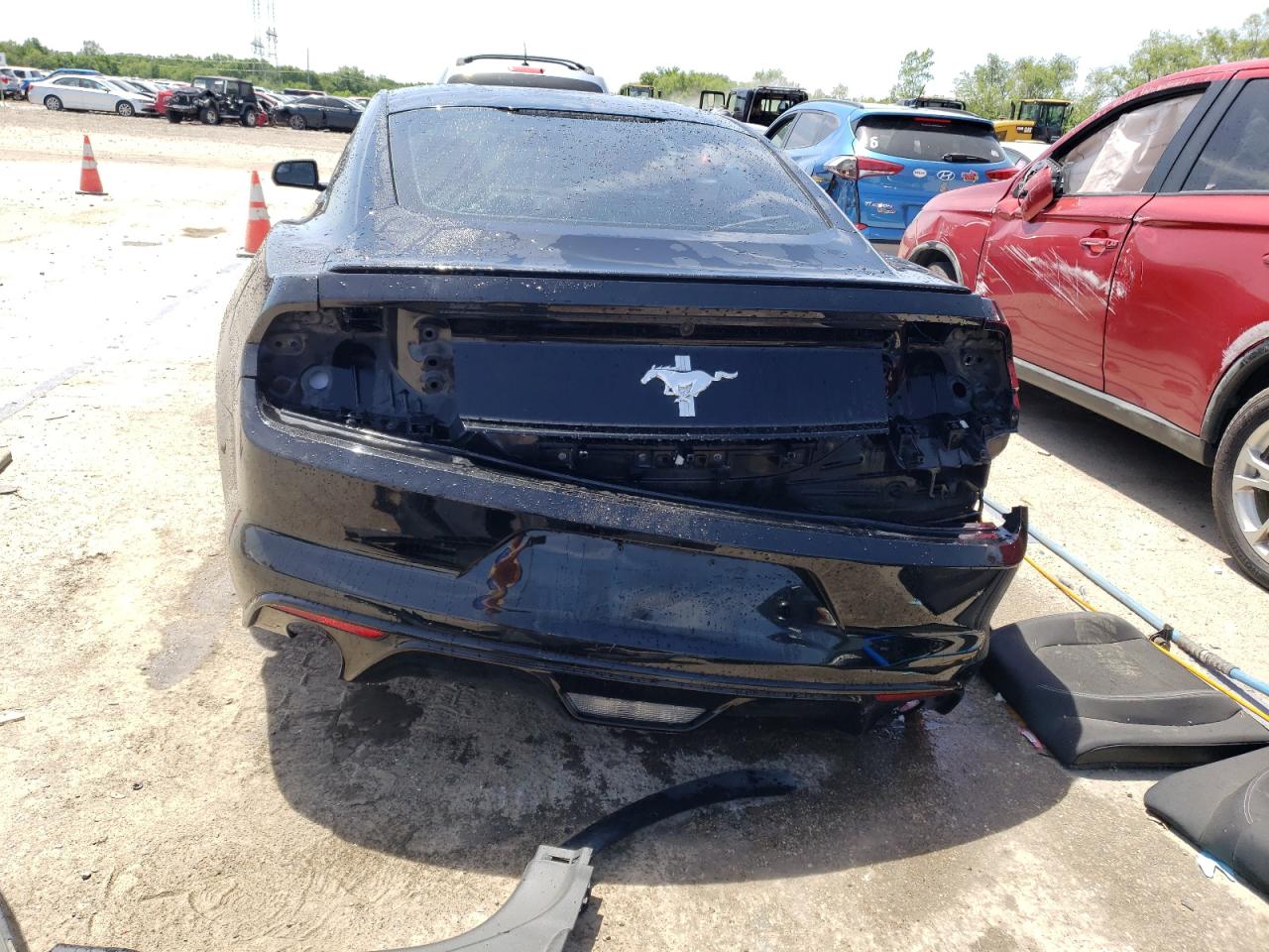 1FA6P8AM9F5323146 2015 Ford Mustang