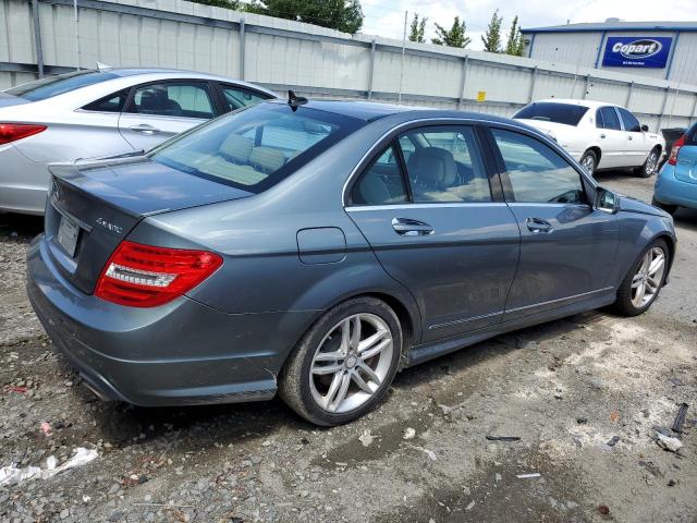 2012 Mercedes-Benz C 300 4Matic VIN: WDDGF8BB4CR221035 Lot: 54572604