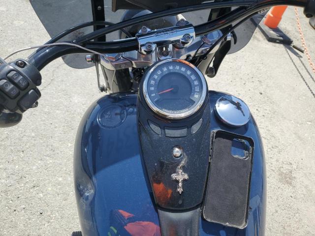 2019 HARLEY-DAVIDSON FLSL - 1HD1YDJ20KB027970