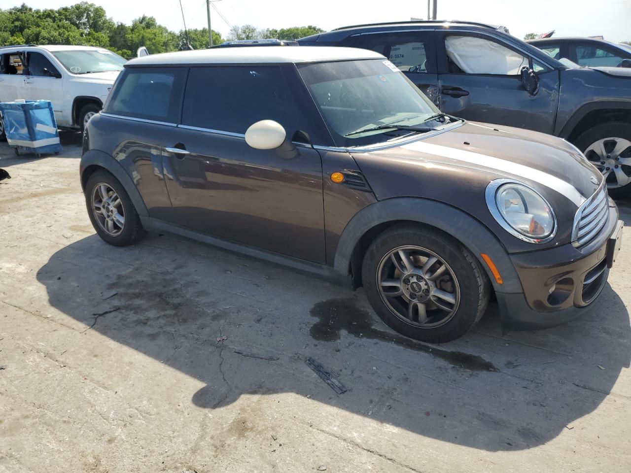 2012 Mini Cooper vin: WMWSU3C53CT541663