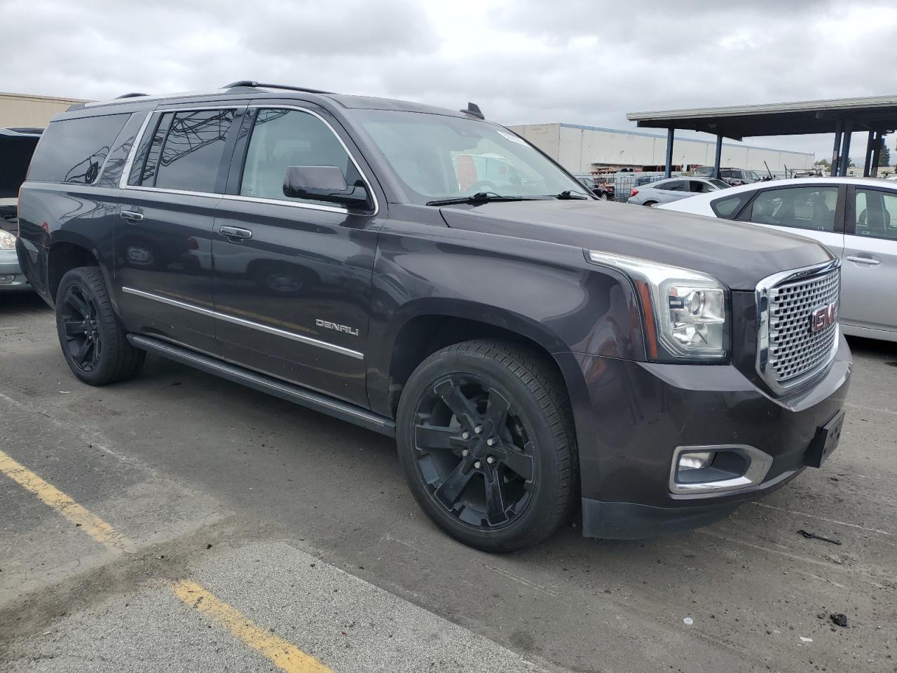 1GKS2HKJ3HR316060 2017 GMC Yukon Xl Denali