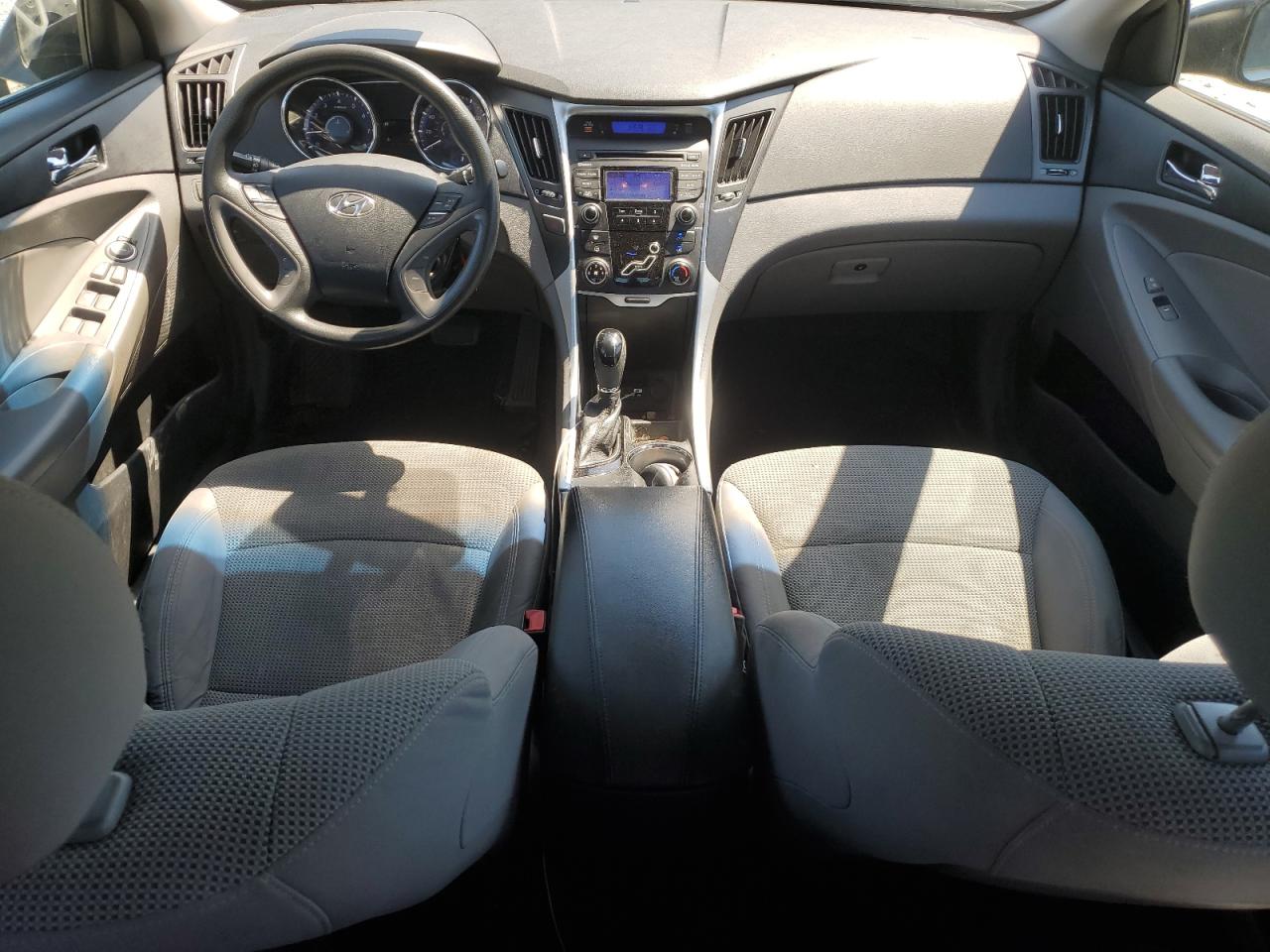 5NPEB4AC4DH786779 2013 Hyundai Sonata Gls