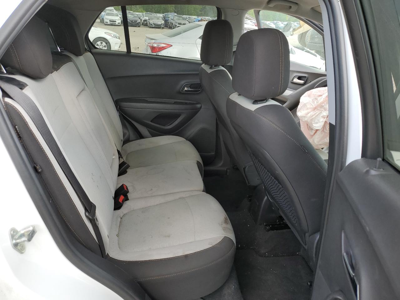 3GNCJKSB0LL237428 2020 Chevrolet Trax Ls