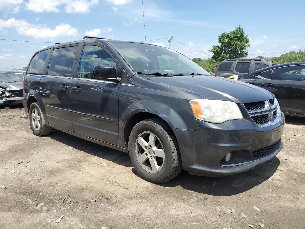 2D4RN5DG3BR706968 2011 Dodge Grand Caravan Crew