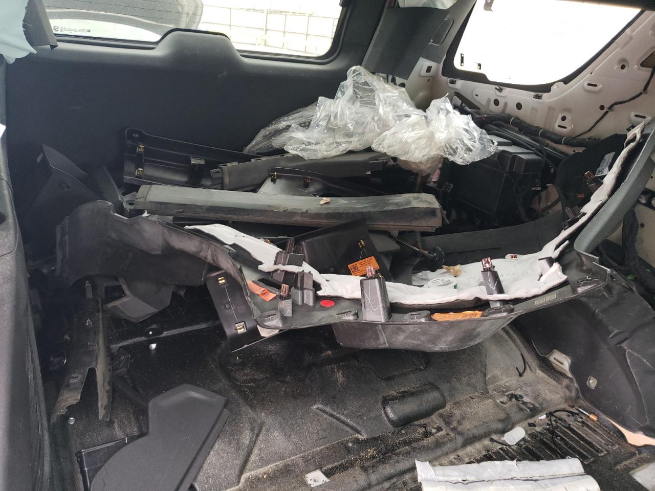 1GBSCLED9MR412209 CHEVROLET TAHOE 2021