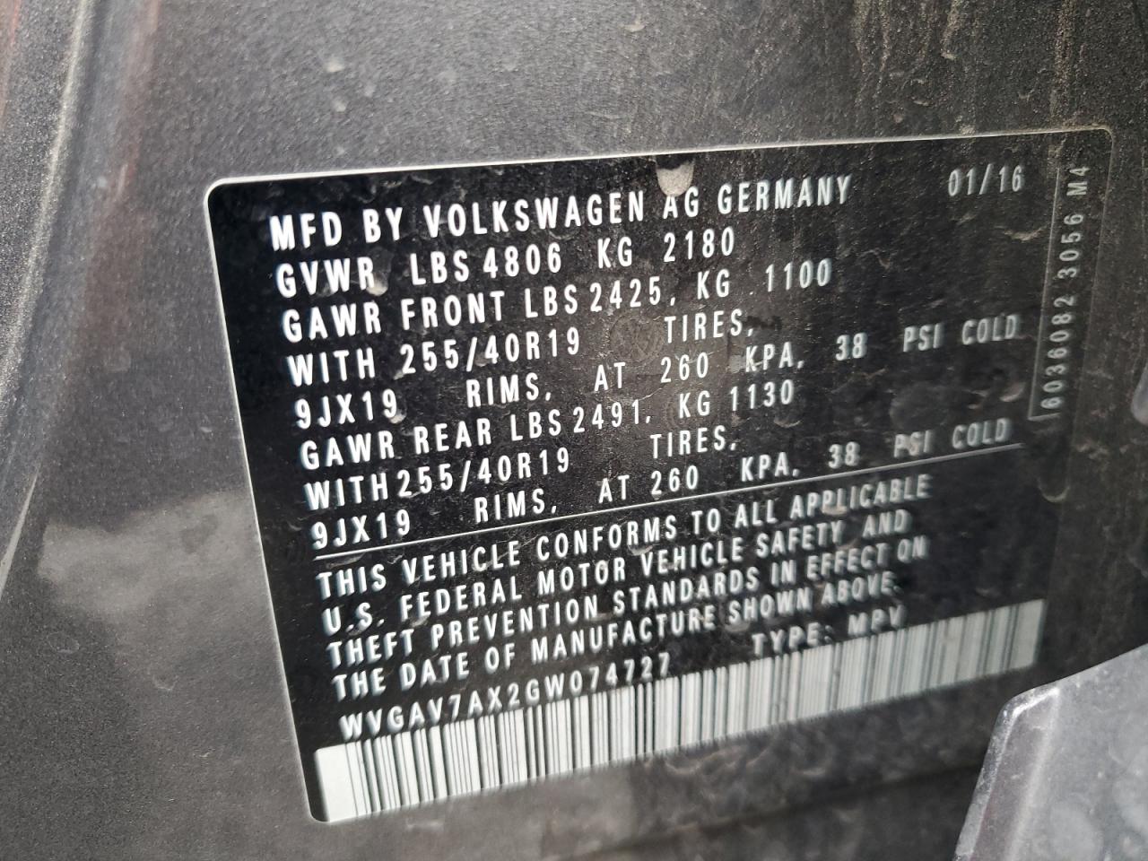 WVGAV7AX2GW074727 2016 Volkswagen Tiguan S