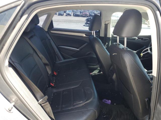 2018 Volkswagen Passat S VIN: 1VWAA7A3XJC052140 Lot: 56578404