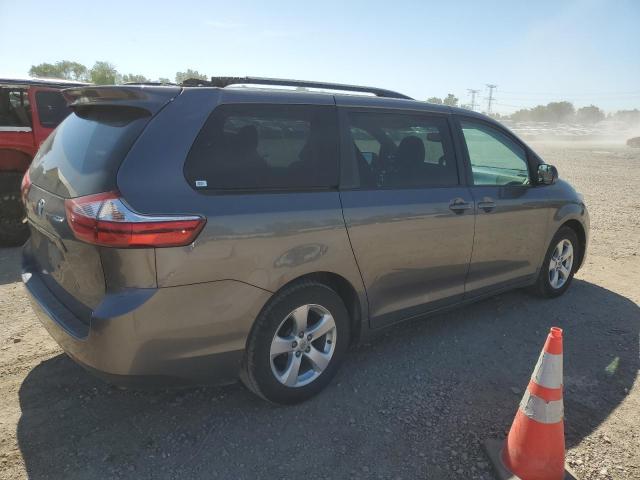 2017 Toyota Sienna Le VIN: 5TDKZ3DC3HS855367 Lot: 55033494