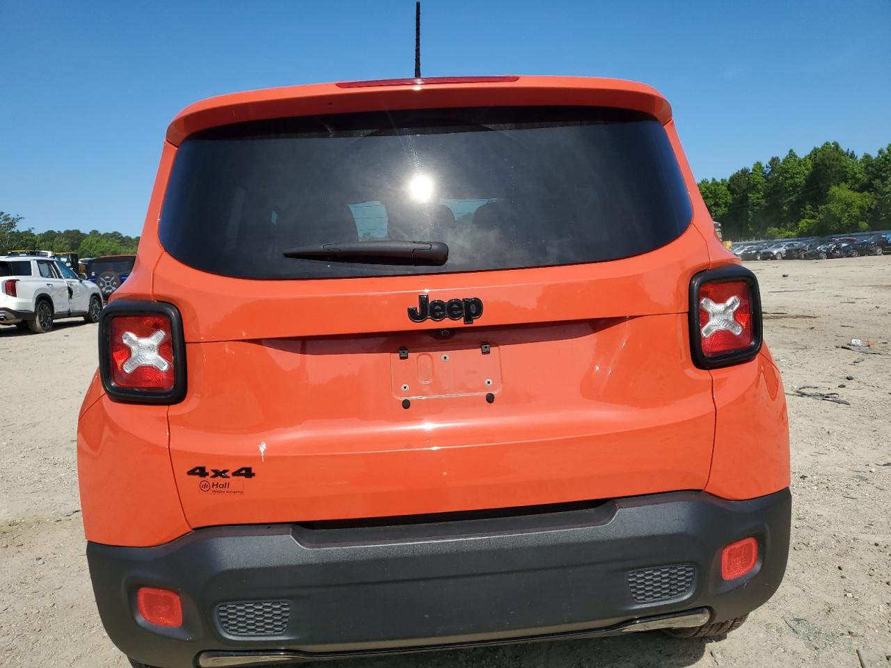 ZACCJBBB3HPF84100 2017 Jeep Renegade Latitude