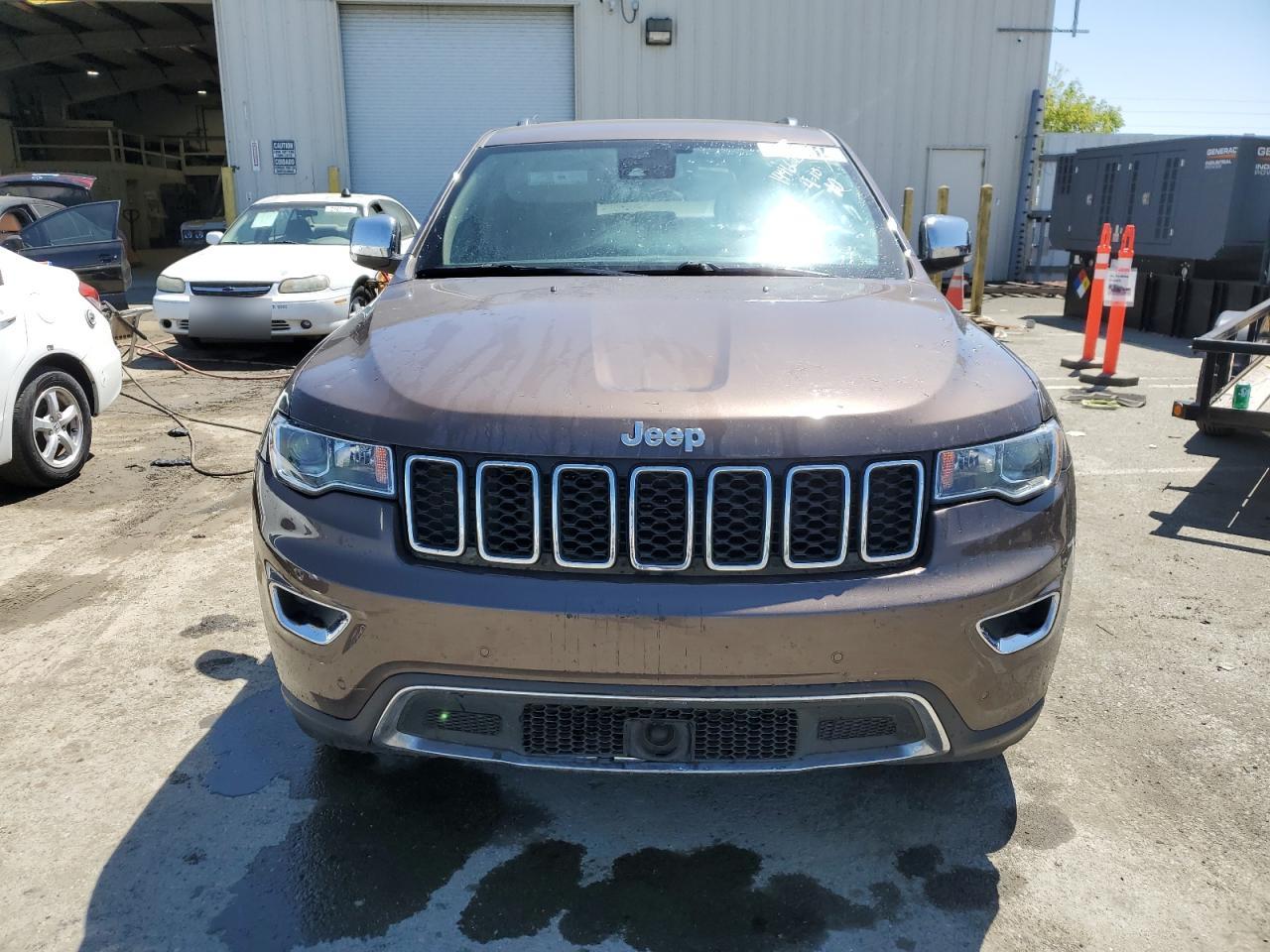 1C4RJEBG2JC485530 2018 Jeep Grand Cherokee Limited