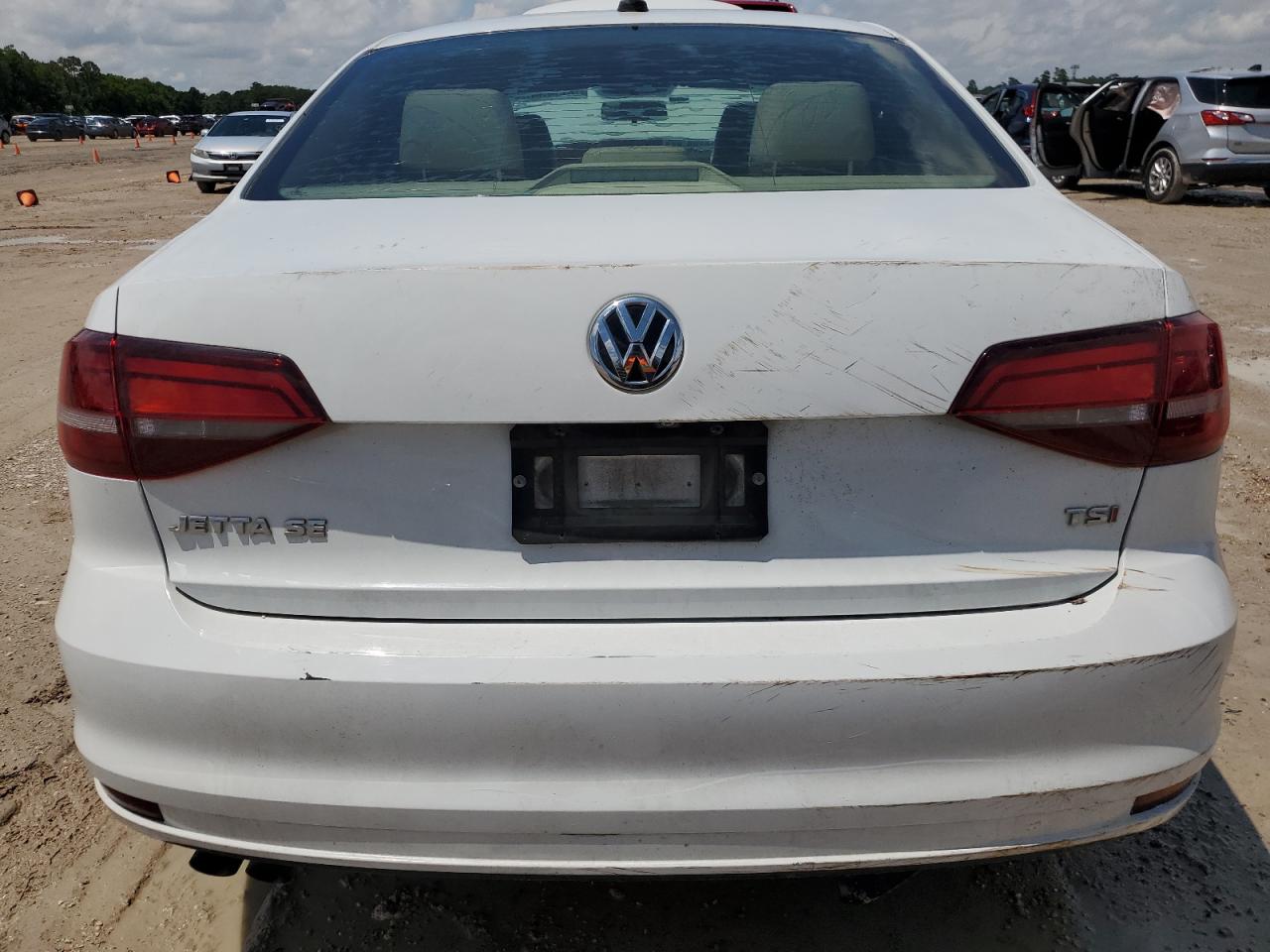 3VWD67AJ3GM232113 2016 Volkswagen Jetta Se