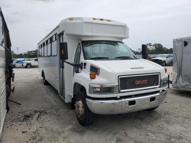 2004 GMC C5500 C5V042 VIN: 1GDJ5V12X4F520157 Lot: 54427084