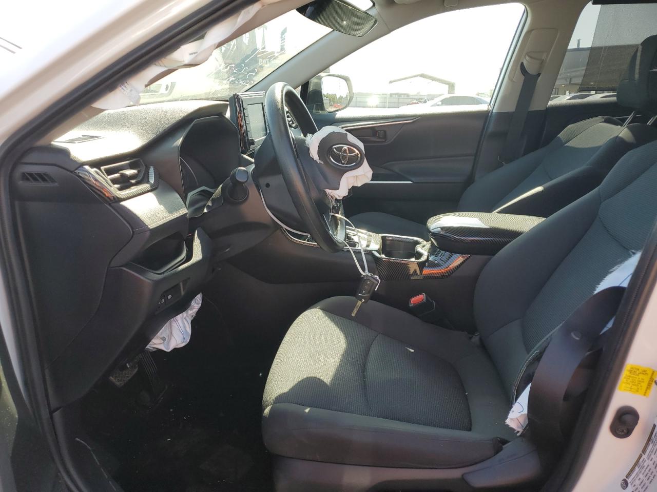 2T3H1RFV0LC066301 2020 Toyota Rav4 Le