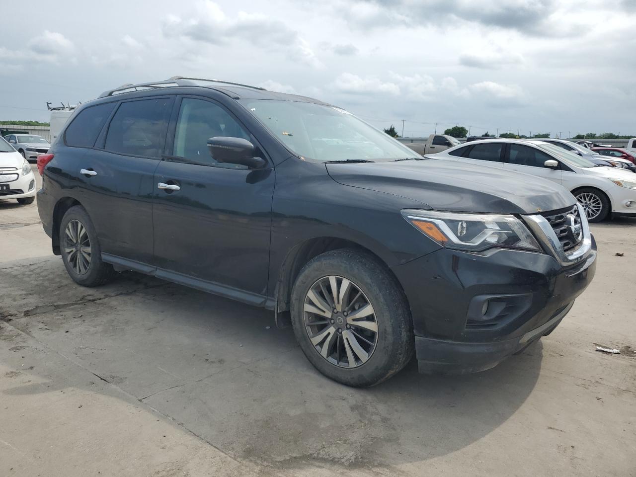 2018 Nissan Pathfinder S vin: 5N1DR2MN1JC664814