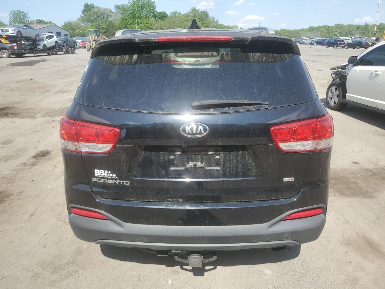 5XYPGDA31GG024239 2016 Kia Sorento Lx