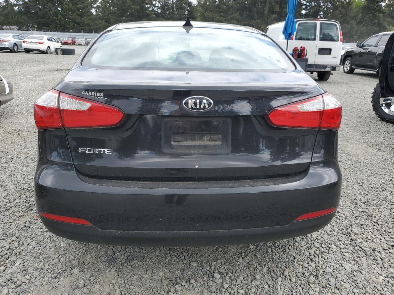 KNAFK4A63G5621354 2016 Kia Forte Lx