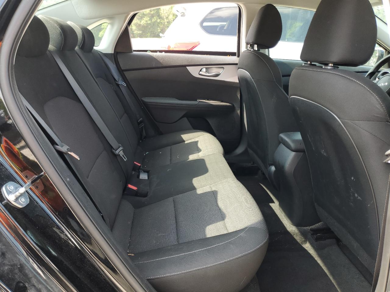 3KPF24AD2RE701074 2024 Kia Forte Lx