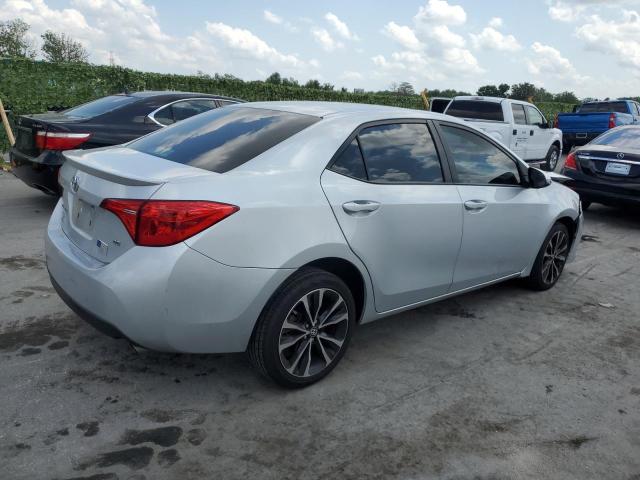 TOYOTA COROLLA L 2018 silver  gas 5YFBURHE2JP786487 photo #4