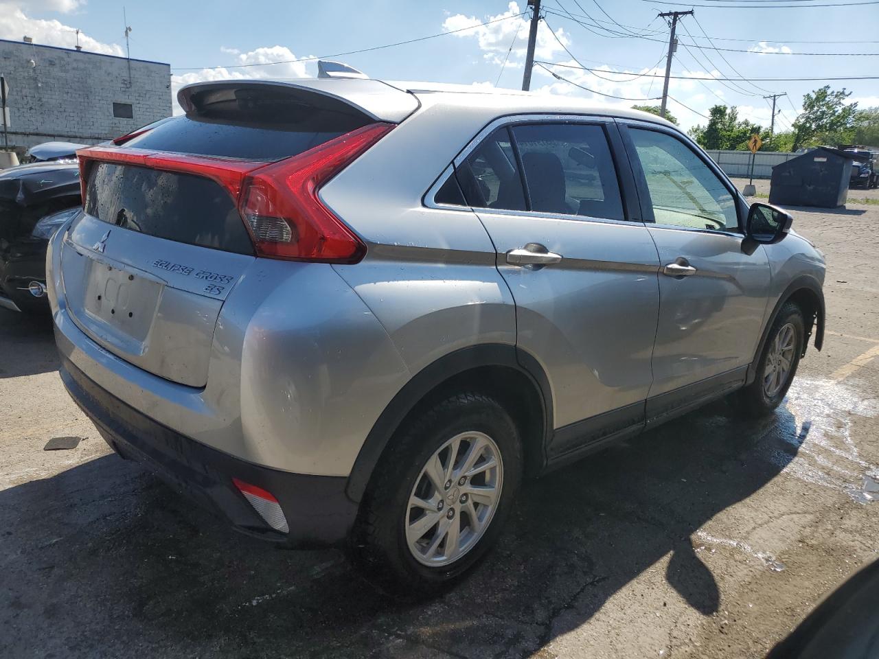 2018 Mitsubishi Eclipse Cross Es vin: JA4AS3AA1JZ064501