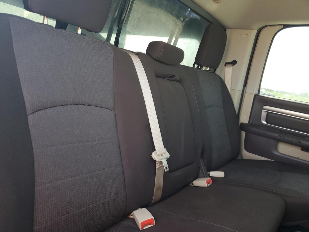 3C6RR7LT7GG270805 2016 Ram 1500 Slt