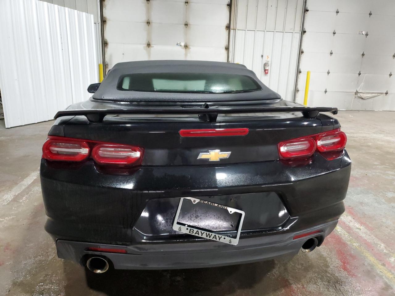 1G1FB3DX7K0142208 2019 Chevrolet Camaro Ls