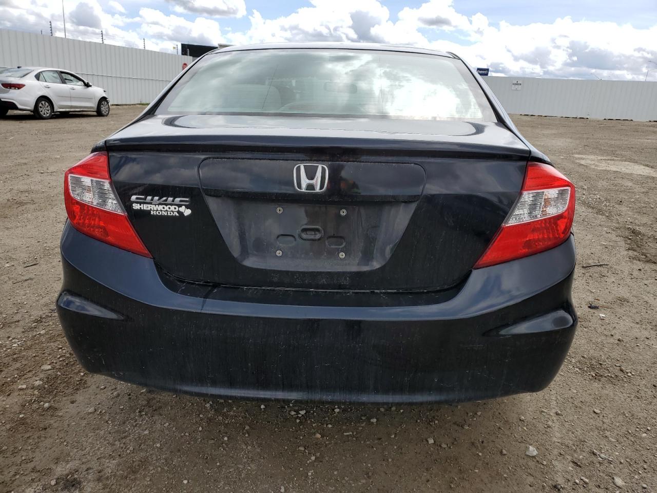 2HGFB2F47CH120339 2012 Honda Civic Lx