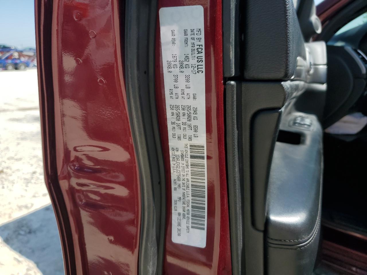 1C4RJEAG2JC275480 2018 Jeep Grand Cherokee Laredo