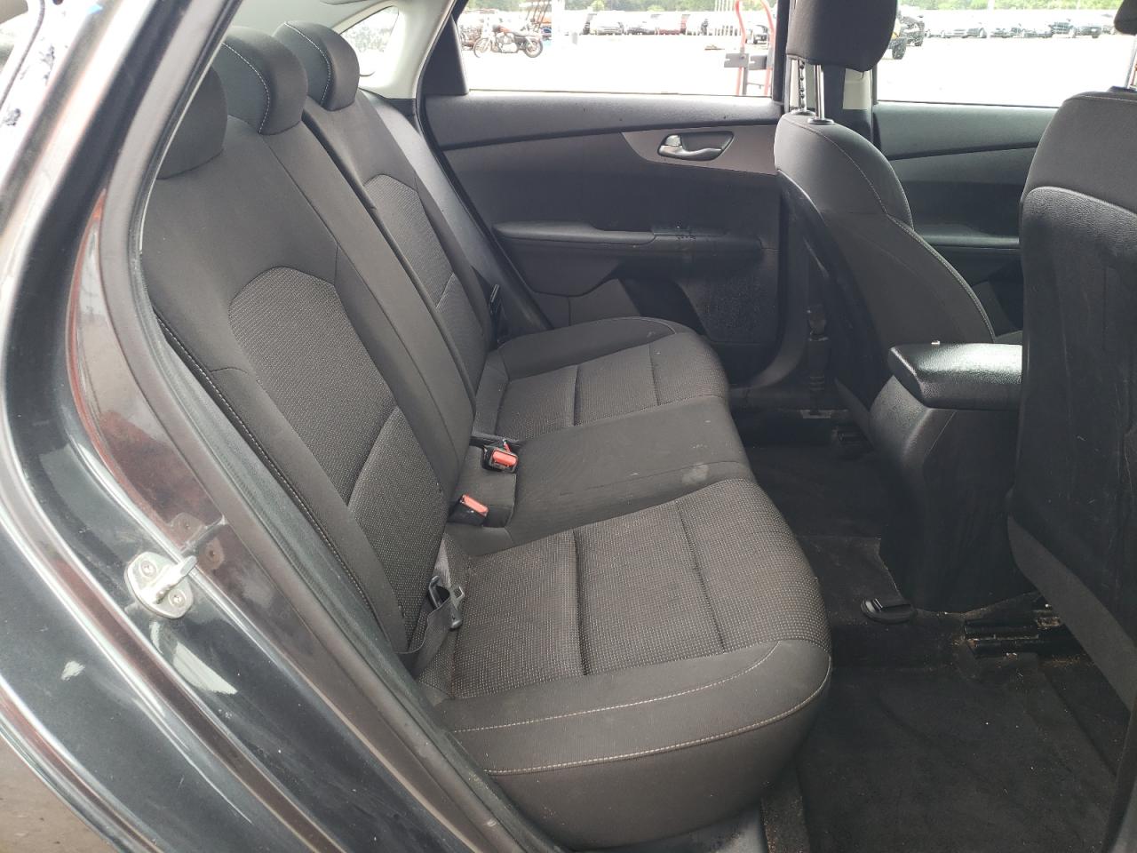 3KPF24AD3KE106580 2019 Kia Forte Fe