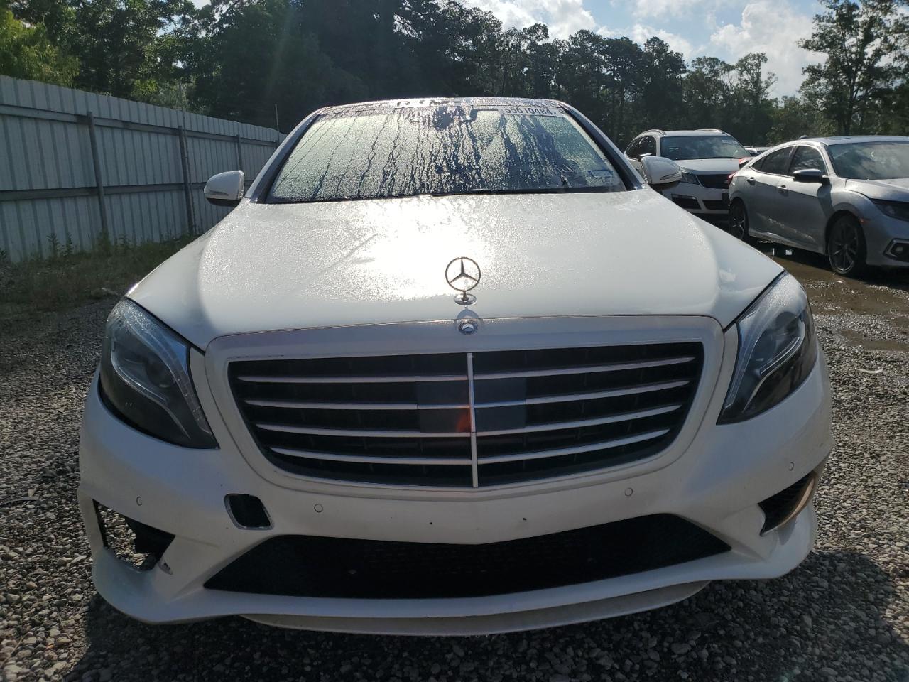 2014 Mercedes-Benz S 550 vin: WDDUG8CB9EA014477