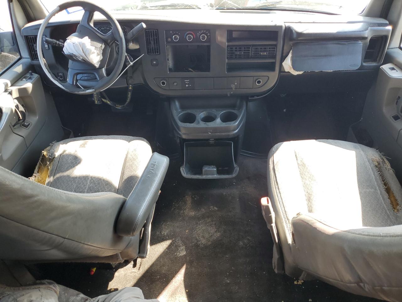 1GAZG1FG3B1153796 2011 Chevrolet Express G3500 Lt