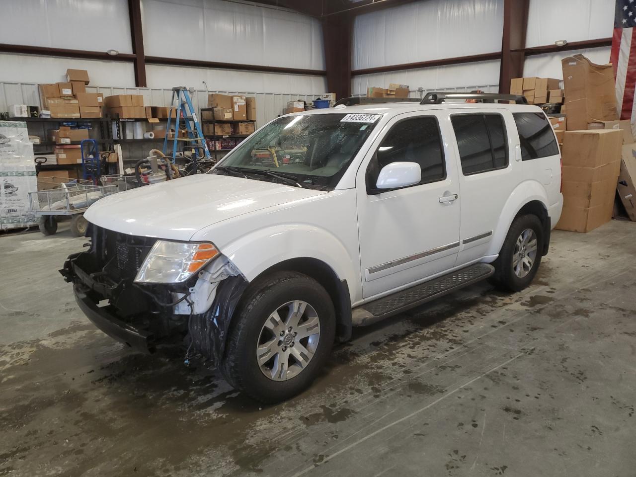  Salvage Nissan Pathfinder