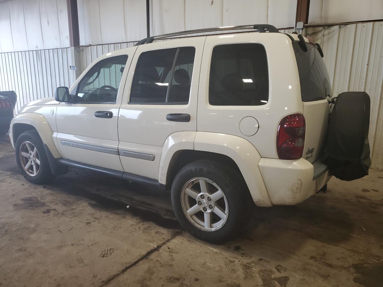 1J4GL58K65W593936 2005 Jeep Liberty Limited