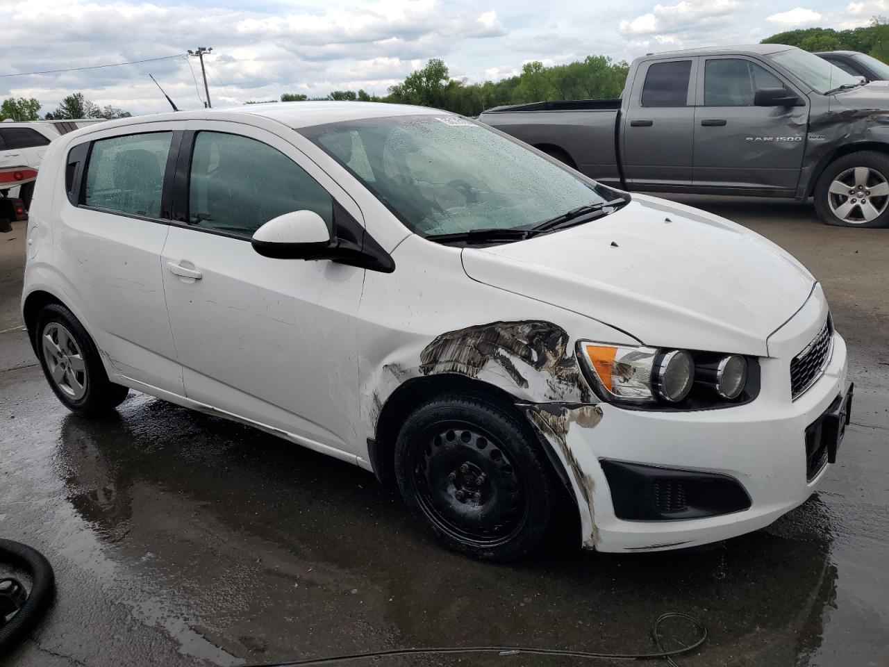 1G1JA6SH6E4132390 2014 Chevrolet Sonic Ls