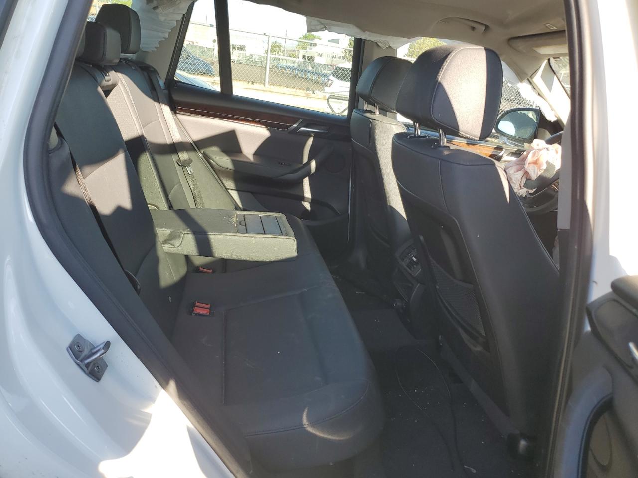 5UXWX9C52G0D69990 2016 BMW X3 xDrive28I