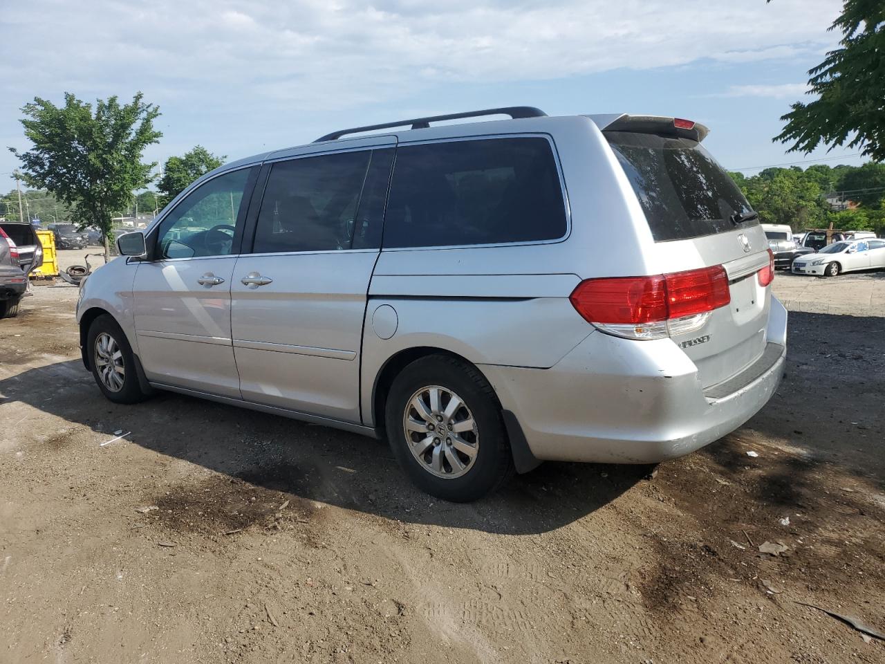 5FNRL3H74AB039193 2010 Honda Odyssey Exl