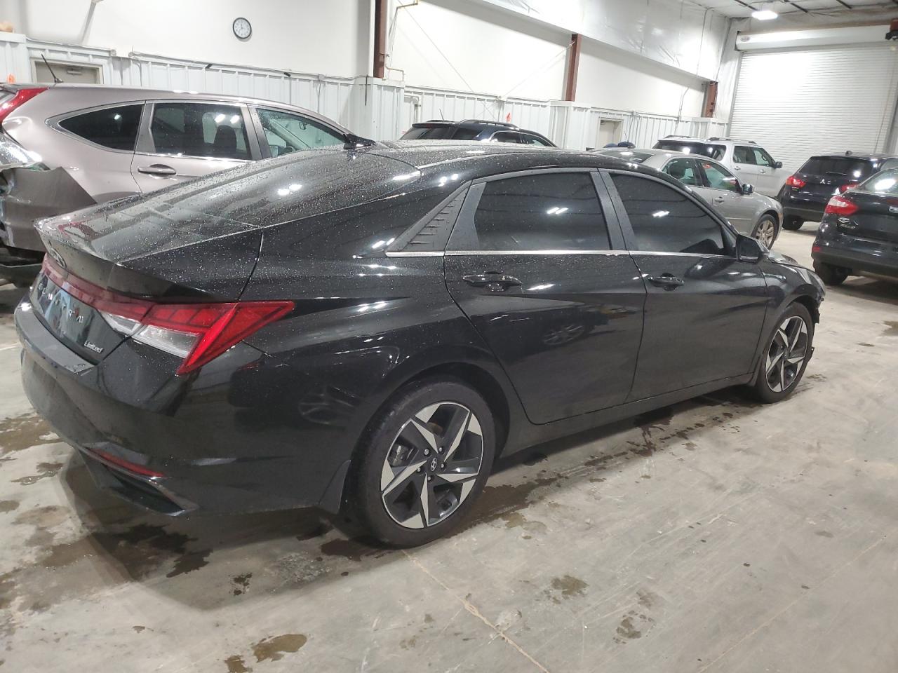 Lot #2823998544 2023 HYUNDAI ELANTRA LI