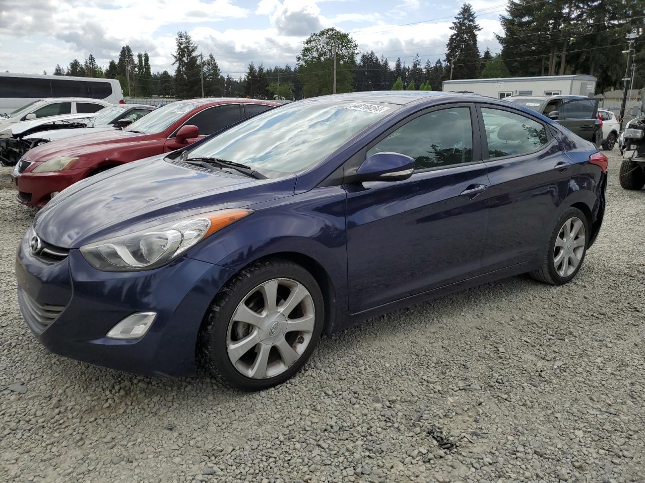 5NPDH4AE1DH400556 2013 Hyundai Elantra Gls