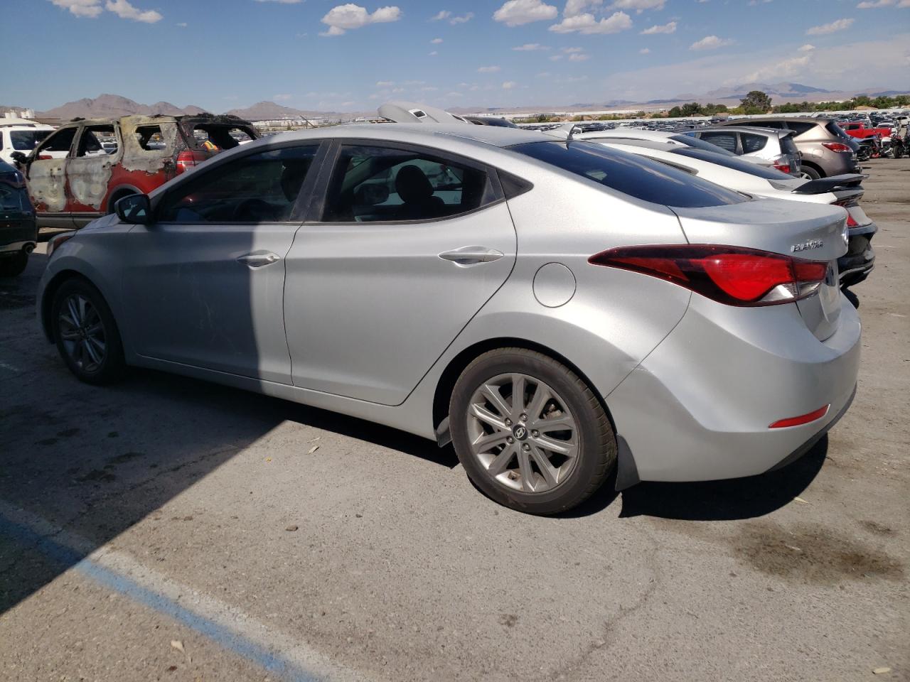 5NPDH4AE8FH612406 2015 Hyundai Elantra Se