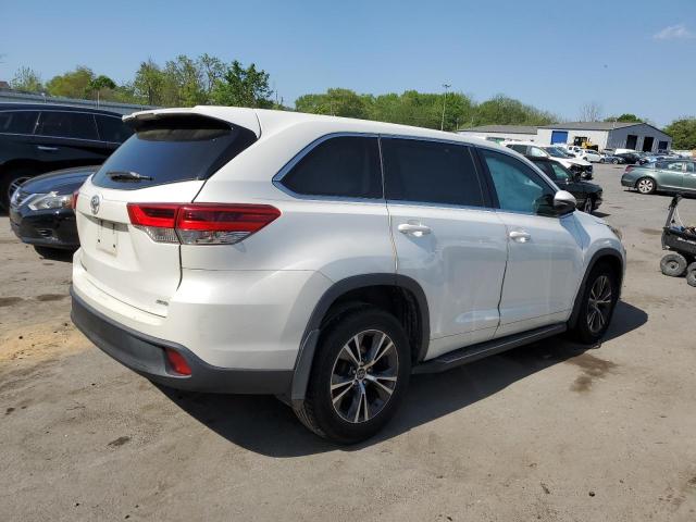 2017 Toyota Highlander Le VIN: 5TDBZRFH4HS365872 Lot: 52938484