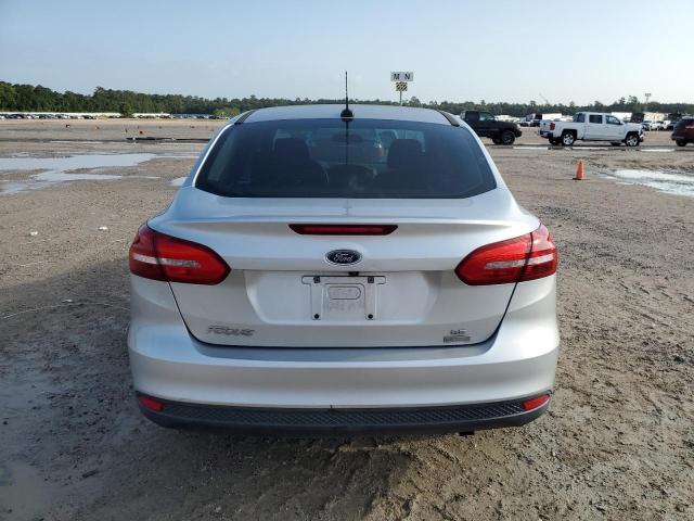 2018 Ford Focus Se VIN: 1FADP3FE3JL245723 Lot: 56642364