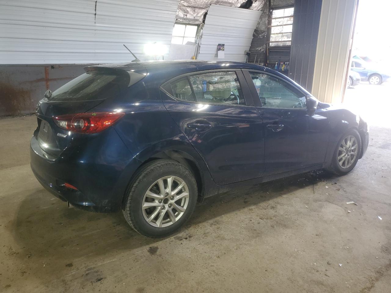 2017 Mazda 3 Sport vin: JM1BN1K71H1129669