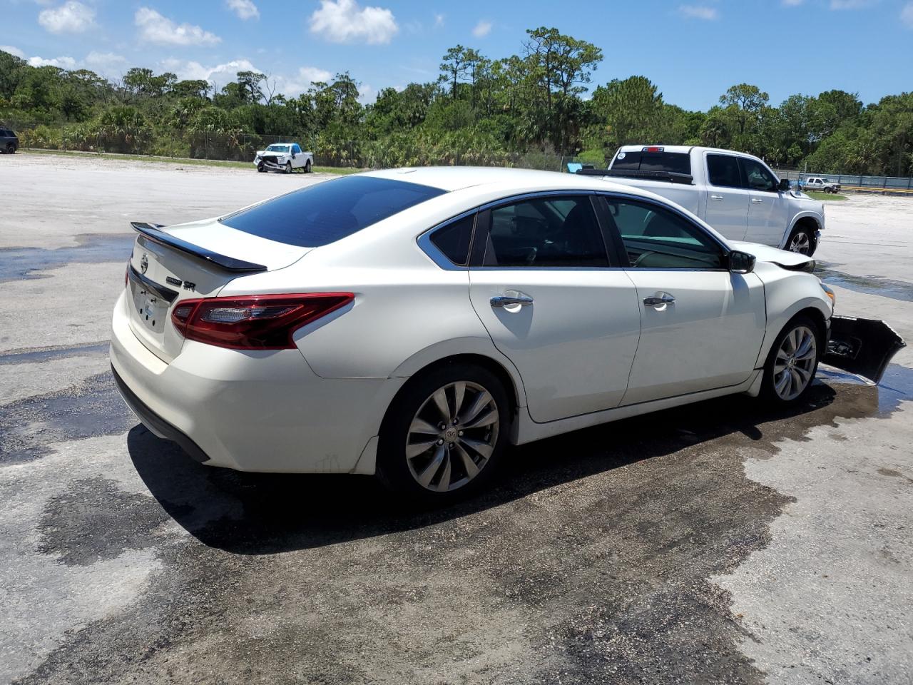 1N4AL3AP0JC283322 2018 Nissan Altima 2.5