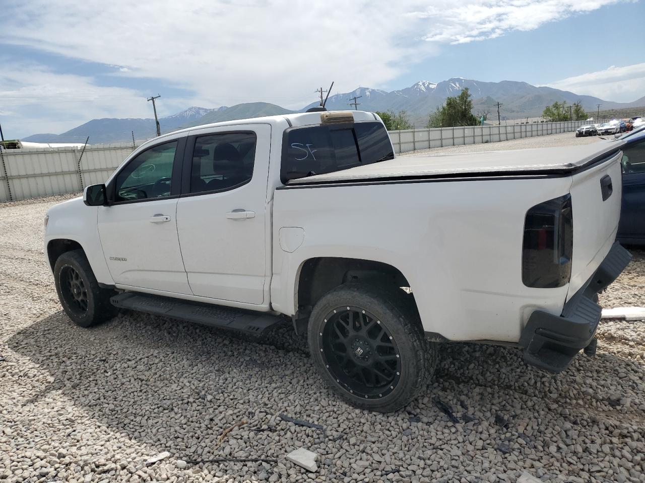 1GCGSCEN1K1280975 2019 Chevrolet Colorado Lt