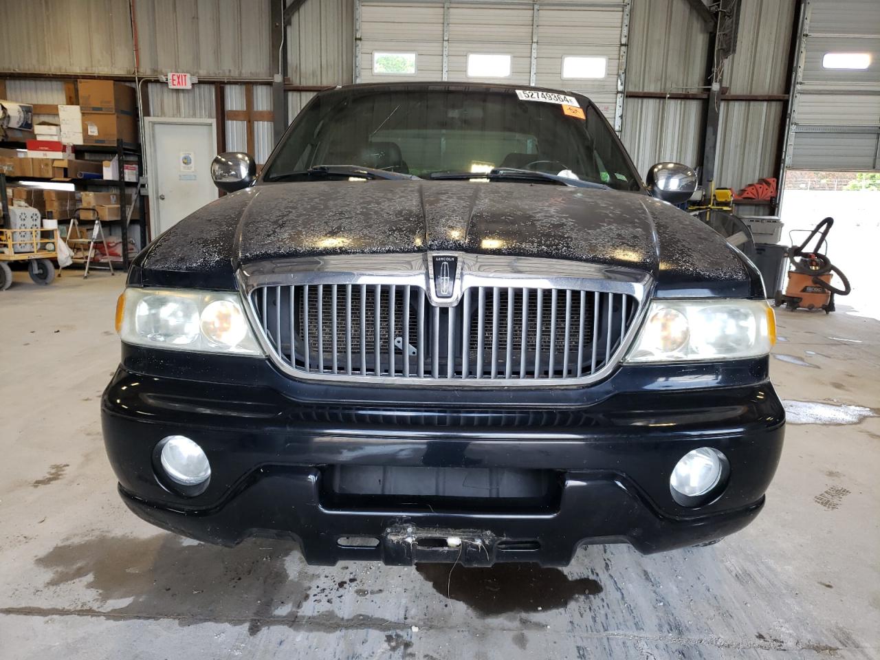 5LTEW05AX2KJ02545 2002 Lincoln Blackwood